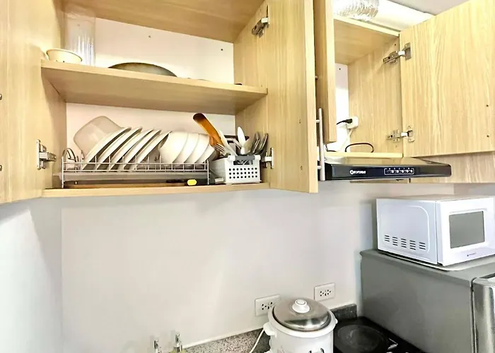 2br Family For 6pax Near It Park Budget At Urban Deca Homes Banilad By Gerra Unit Khero Mandaue City